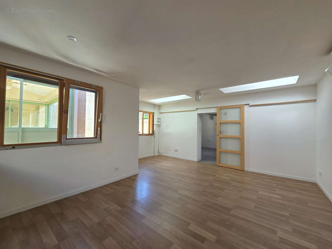 Maison à MURVIEL-LES-BEZIERS