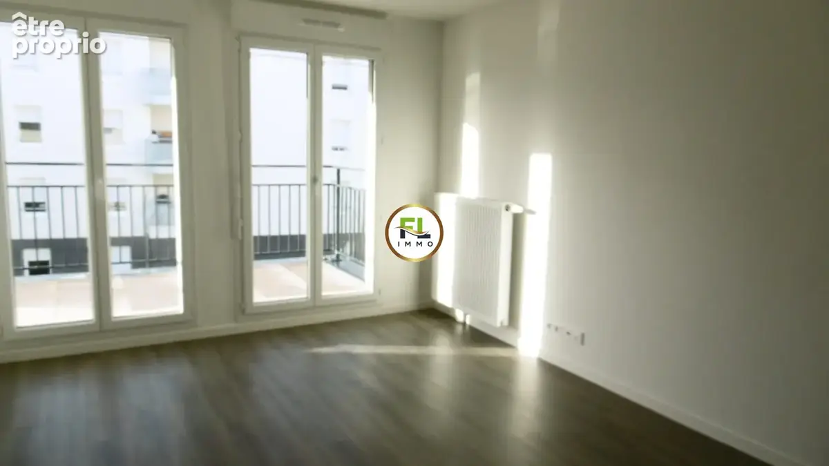 Appartement 2 pièces 42 m² à vendre à Acheres (78260) - photo 2