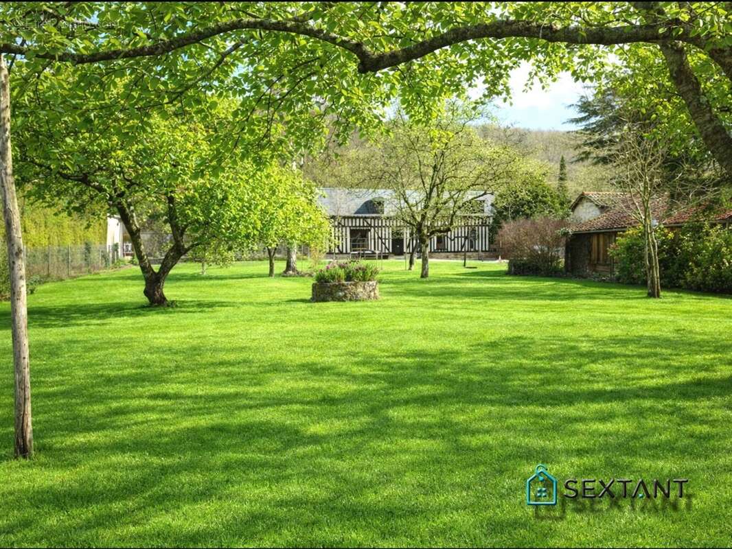 Maison de charme 170 m²  Grand jardin clos au calme - photo 2