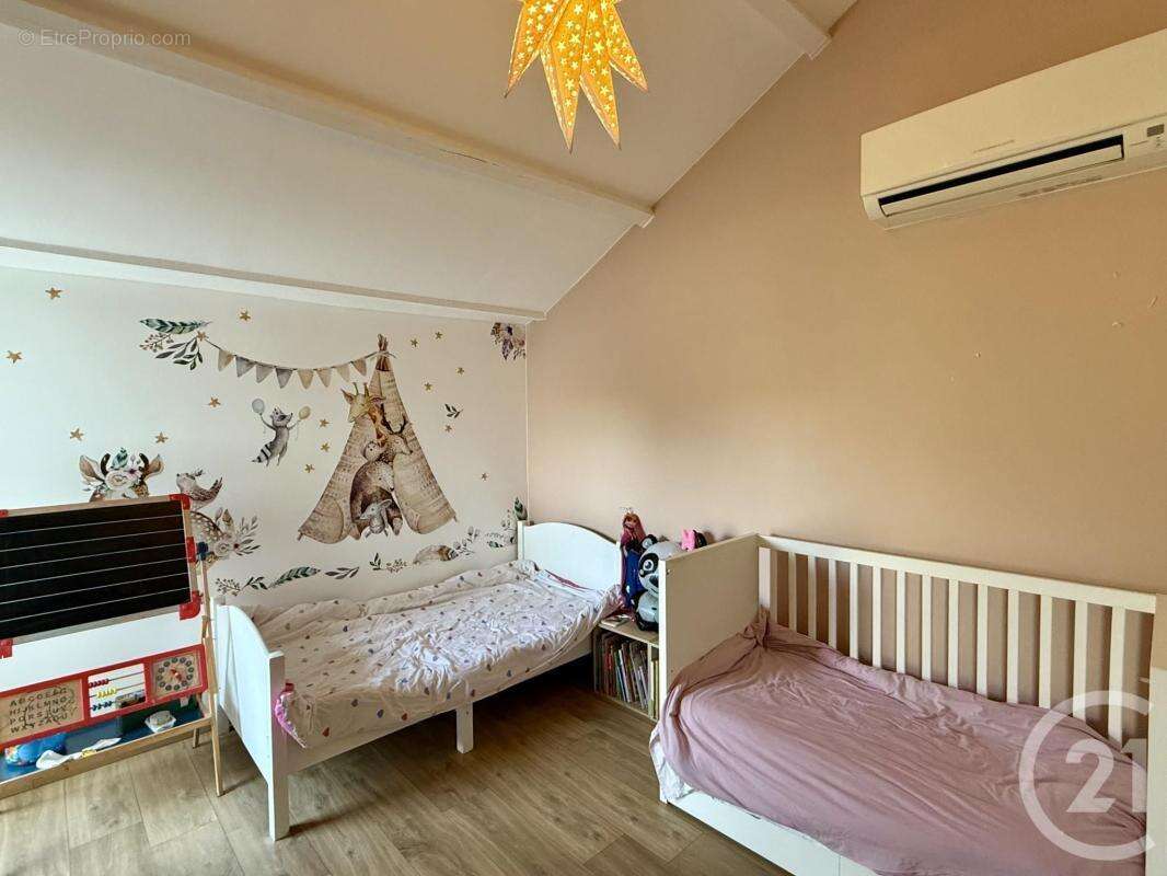 Maison à VILLENEUVE-LES-MAGUELONE