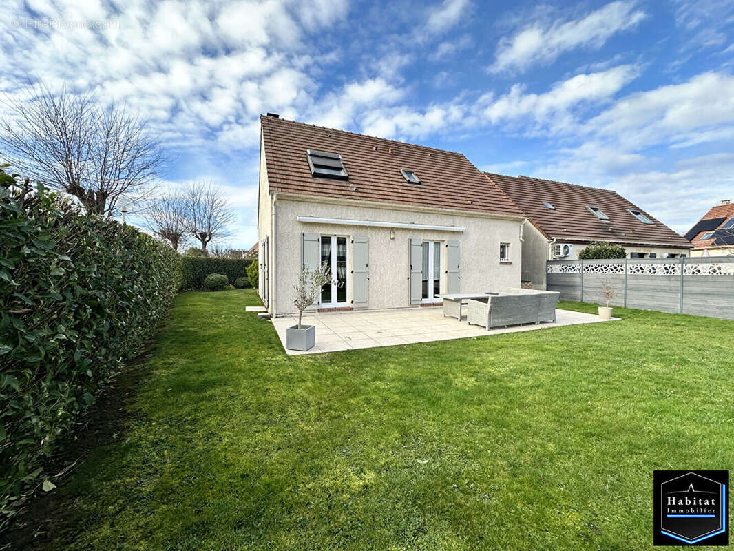 Maison à DAMMARTIN-EN-GOELE