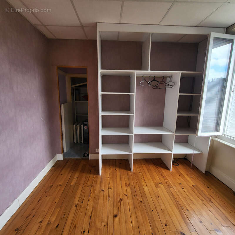 Immeuble RIOM-ES-MONTAGNES, idéal investisseur - photo 19