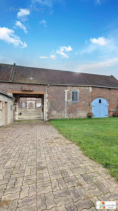 Maison à GRANDFRESNOY