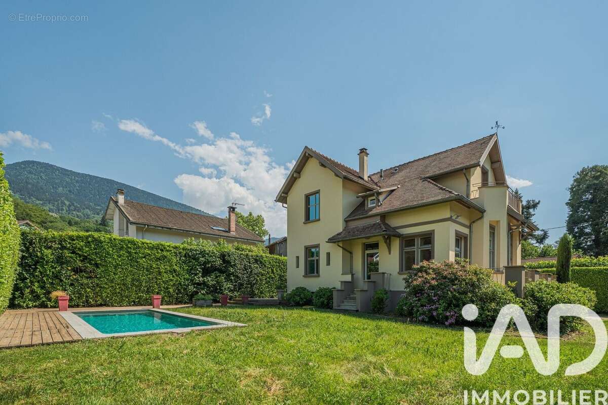 Photo 2 - Maison à SAINT-MARTIN-D'URIAGE