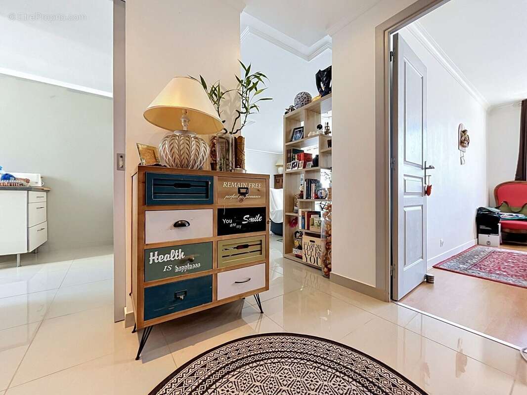 Appartement 72 m² à Grenoble  - photo 7