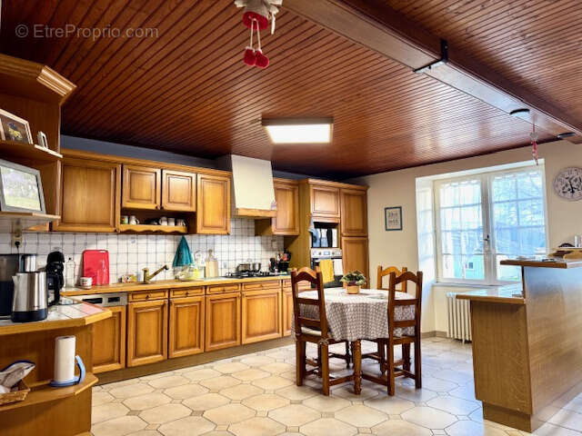 Maison à MARSAC-SUR-DON