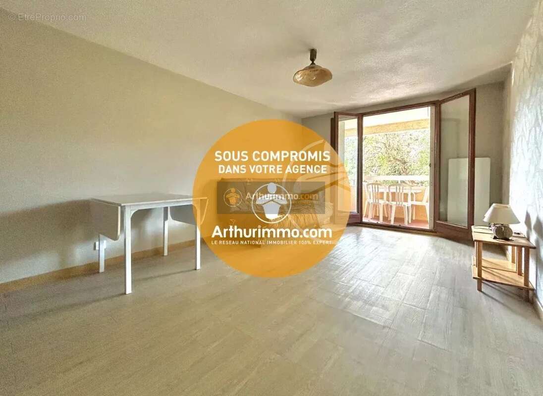 Appartement à FREJUS