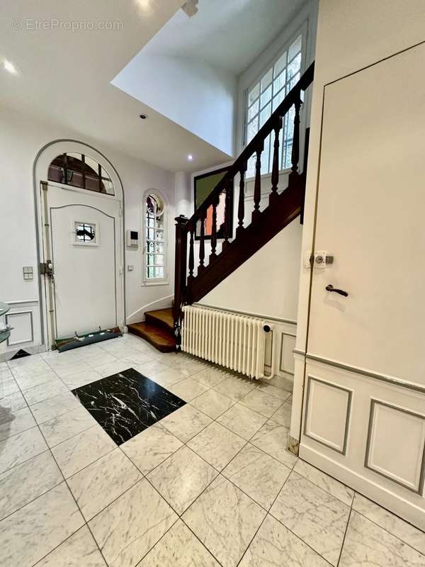 Maison à MONTMORENCY