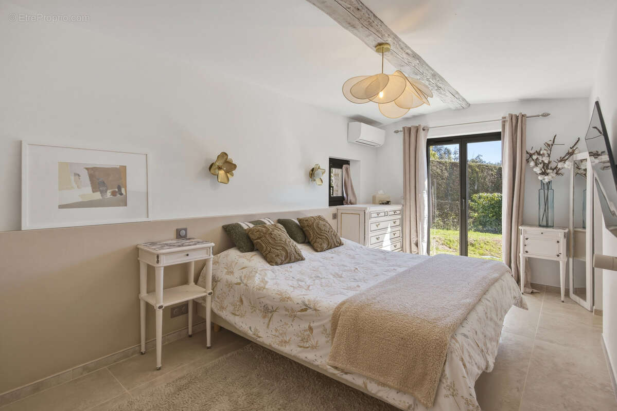 Maison à LA COLLE-SUR-LOUP