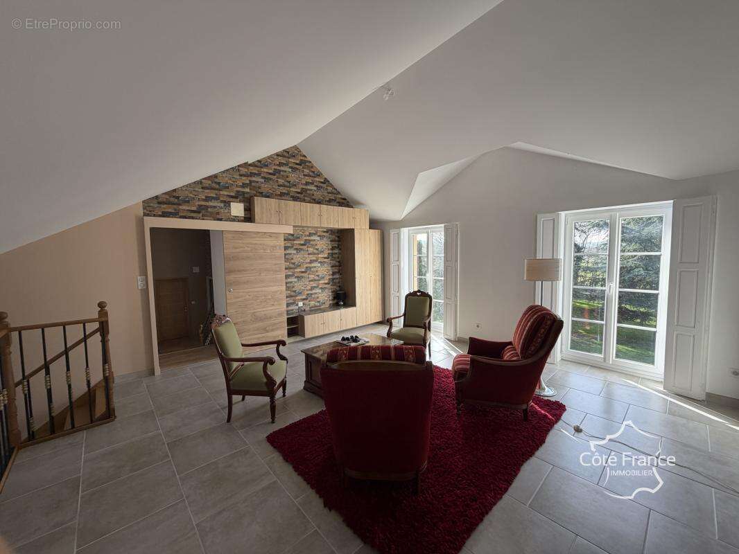Maison à HAUDRECY