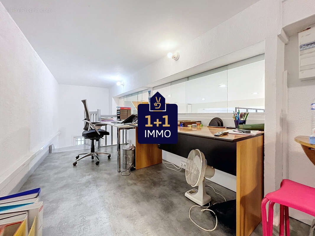 Commerce 108 m² à Saint-Raphael  - photo 5
