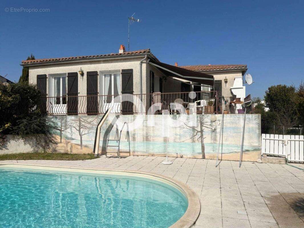 Maison à FOURAS
