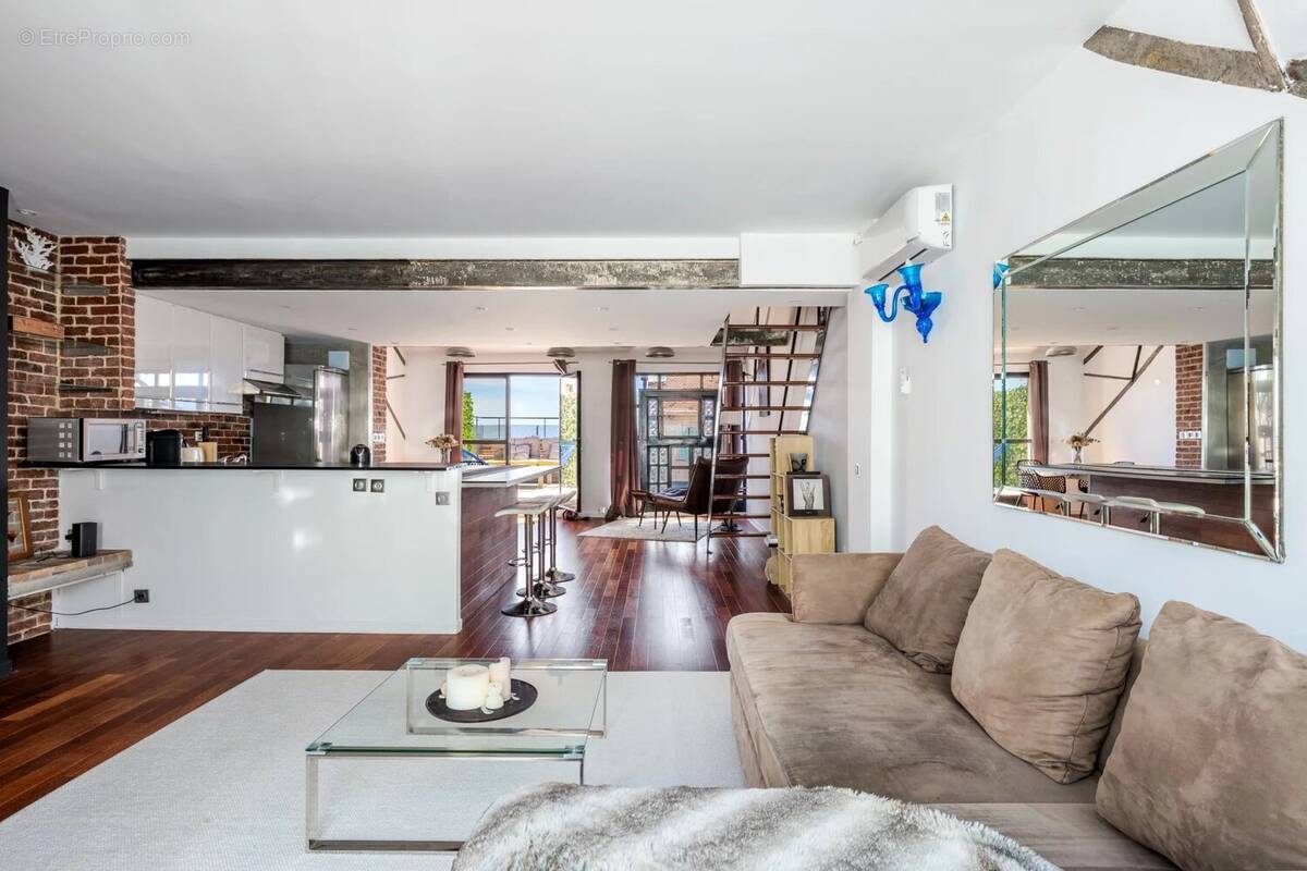 Appartement à CANNES