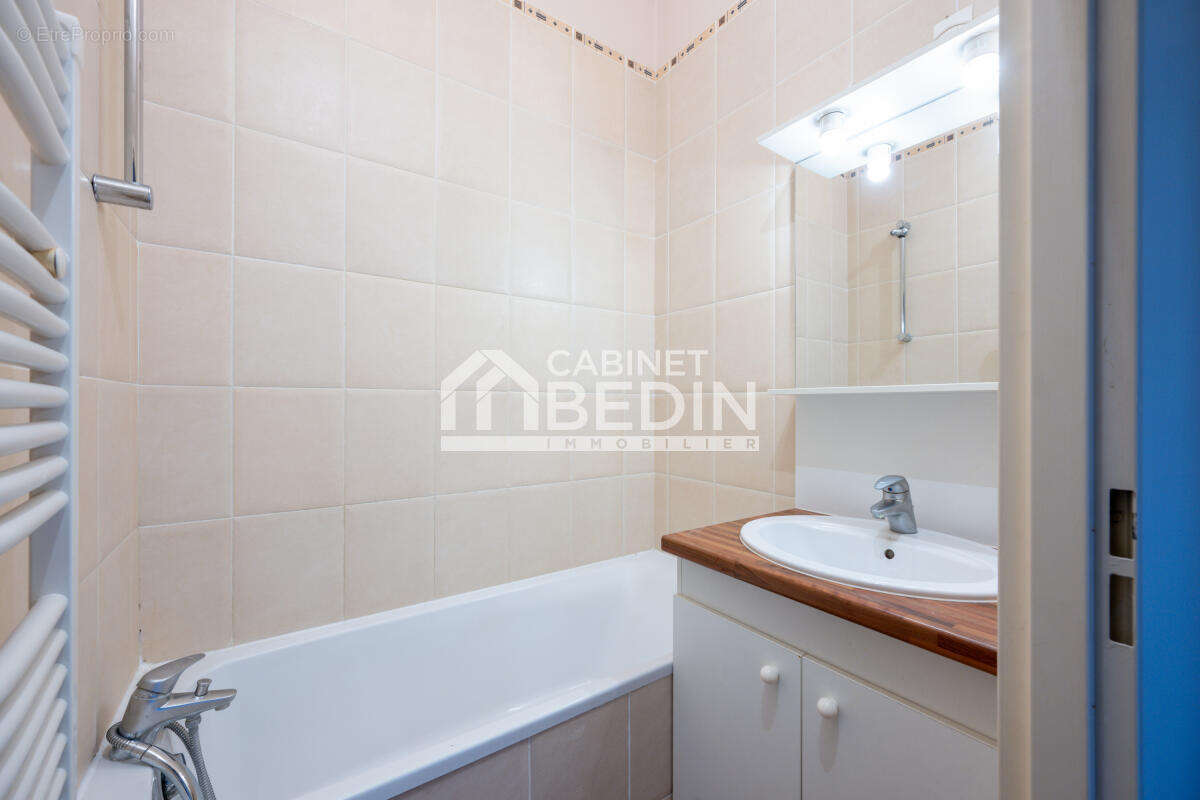 Appartement à BORDEAUX