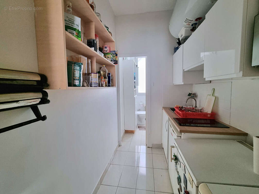 Appartement à PARIS-14E