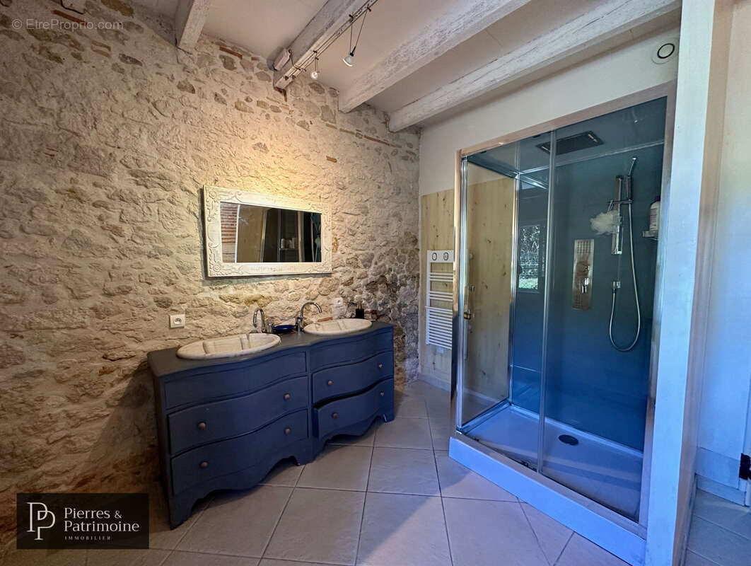 Maison à MAUVEZIN-SUR-GUPIE