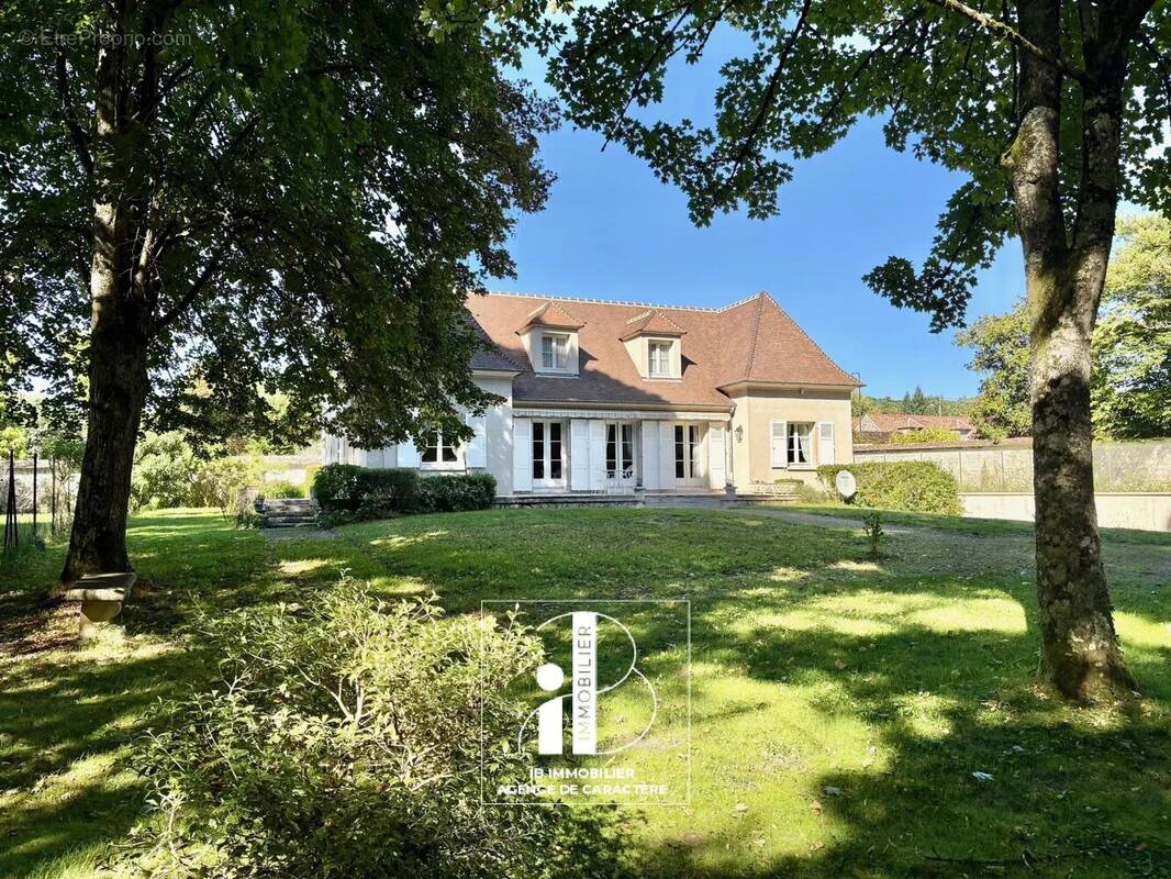 Maison à BOURRON-MARLOTTE