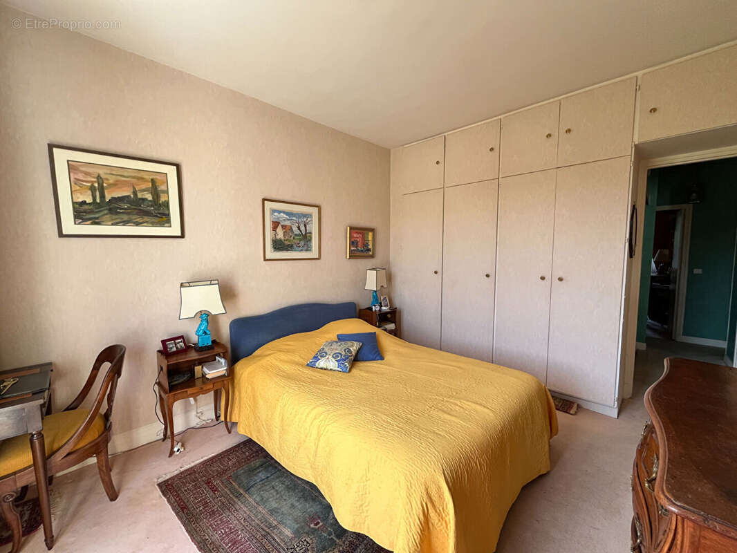 Appartement à SAINT-CLOUD