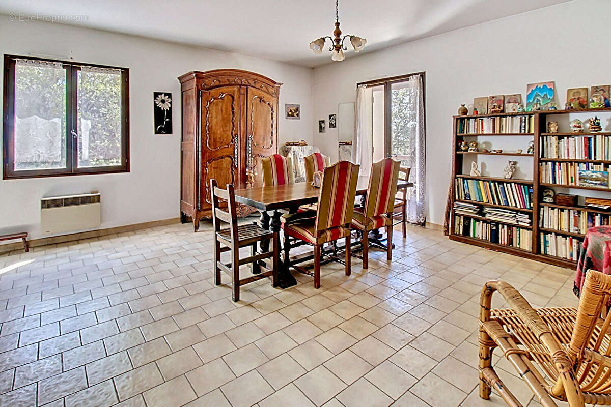 Maison à TARADEAU
