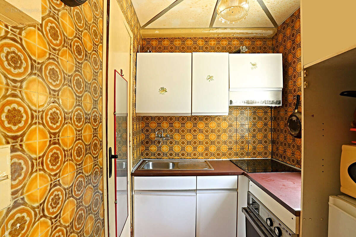 Maison de ville en copropriété - cour / impasse au calme - photo 5