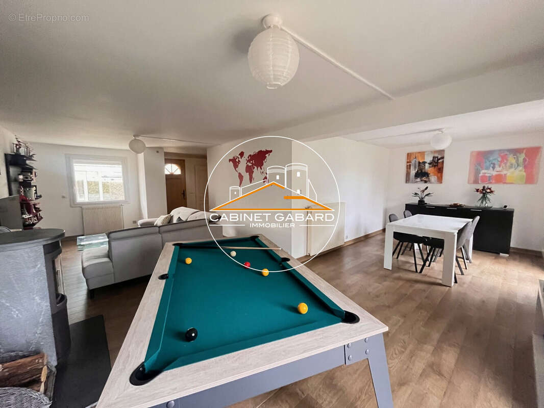 Maison à BOUCHEMAINE