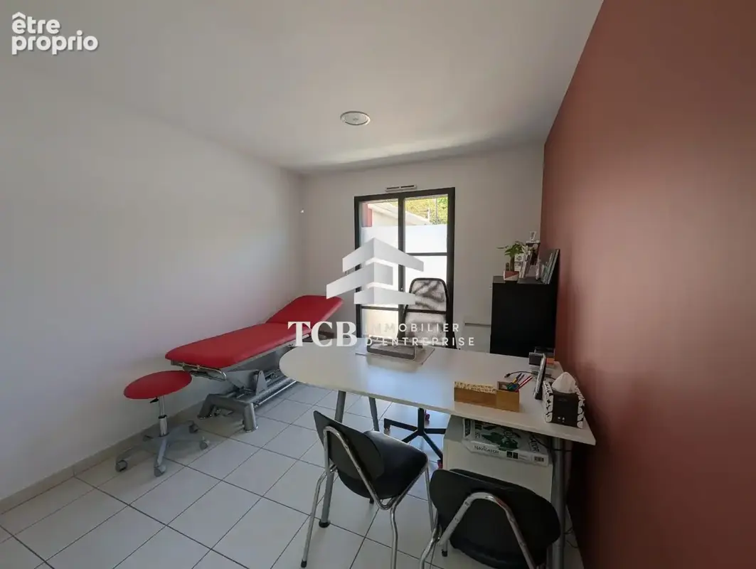 Commerce 160 m² à vendre à Vallet (44330) - photo 6