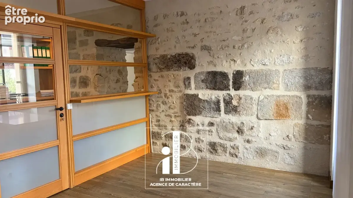 Bureaux de 165 m² a vendre secteur chateau fontainebleau - photo 6