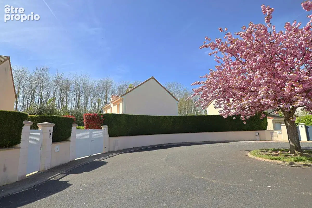 Maison Brie Comte Robert 6 pièce(s) 111 m2 - photo 18