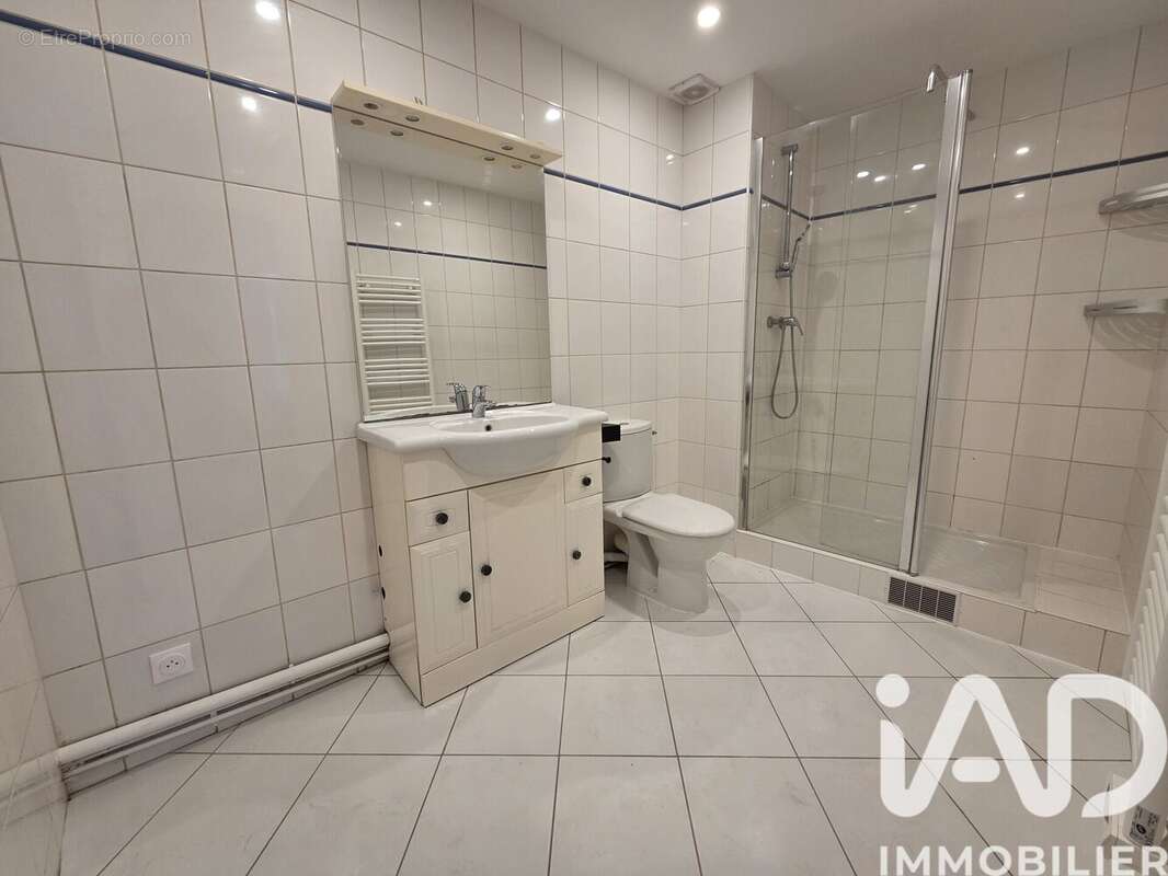 Photo 5 - Appartement à PARIS-11E