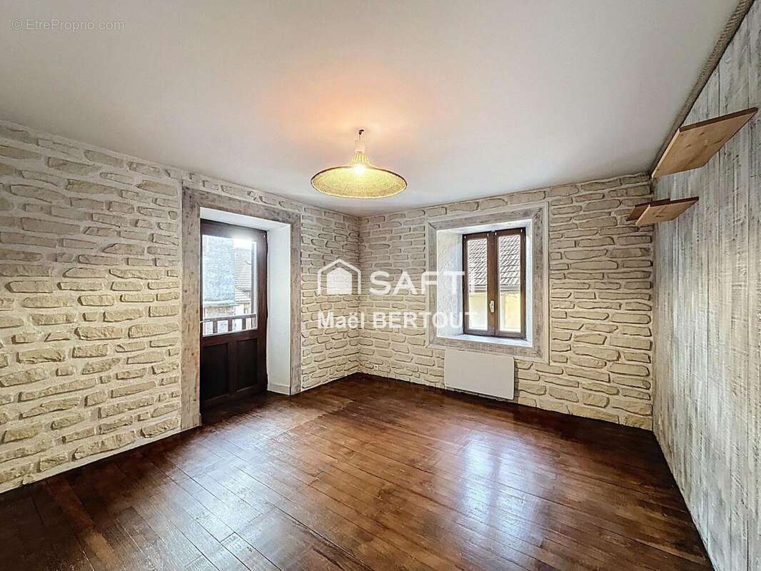 Photo 4 - Appartement à LE PONT-DE-BEAUVOISIN