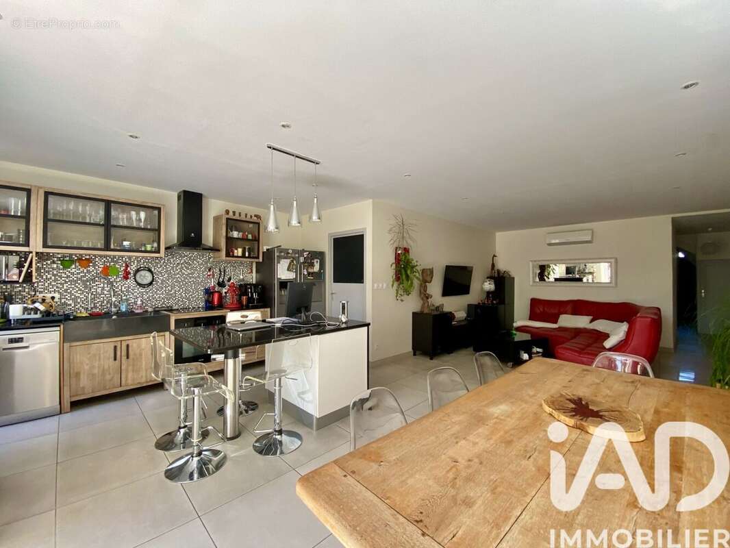 Photo 3 - Maison à VIC-FEZENSAC
