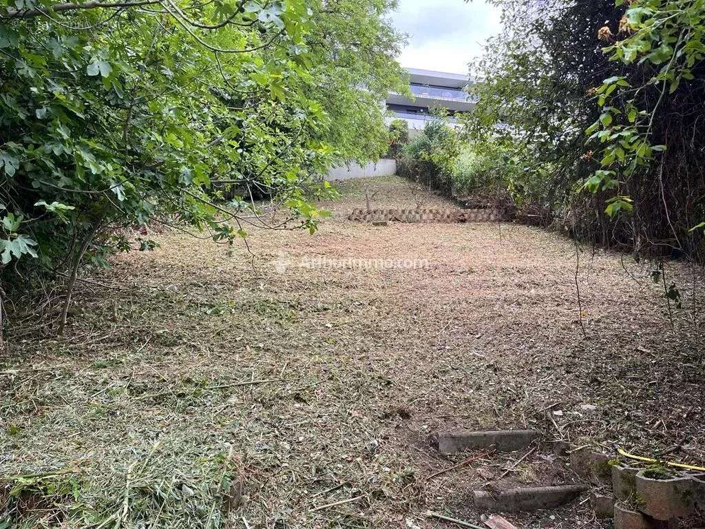 Terrain à EVIAN-LES-BAINS