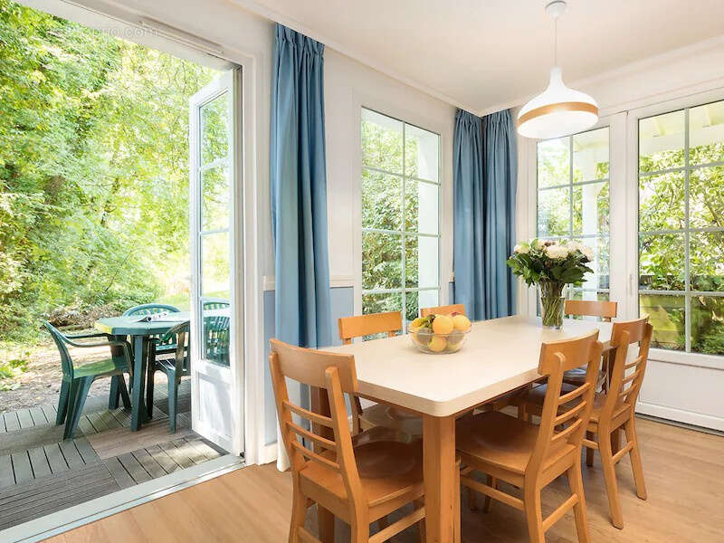 Maison à CHAMOUILLE