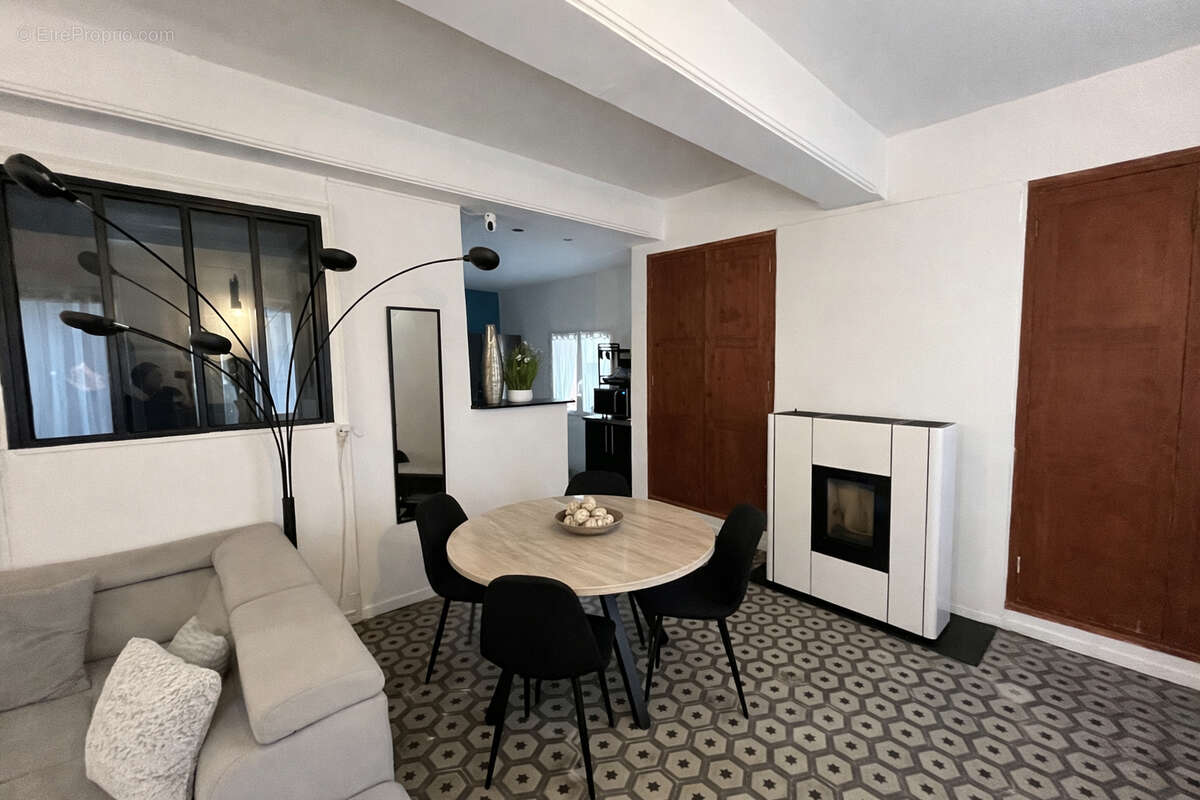 Maison à CUXAC-D'AUDE