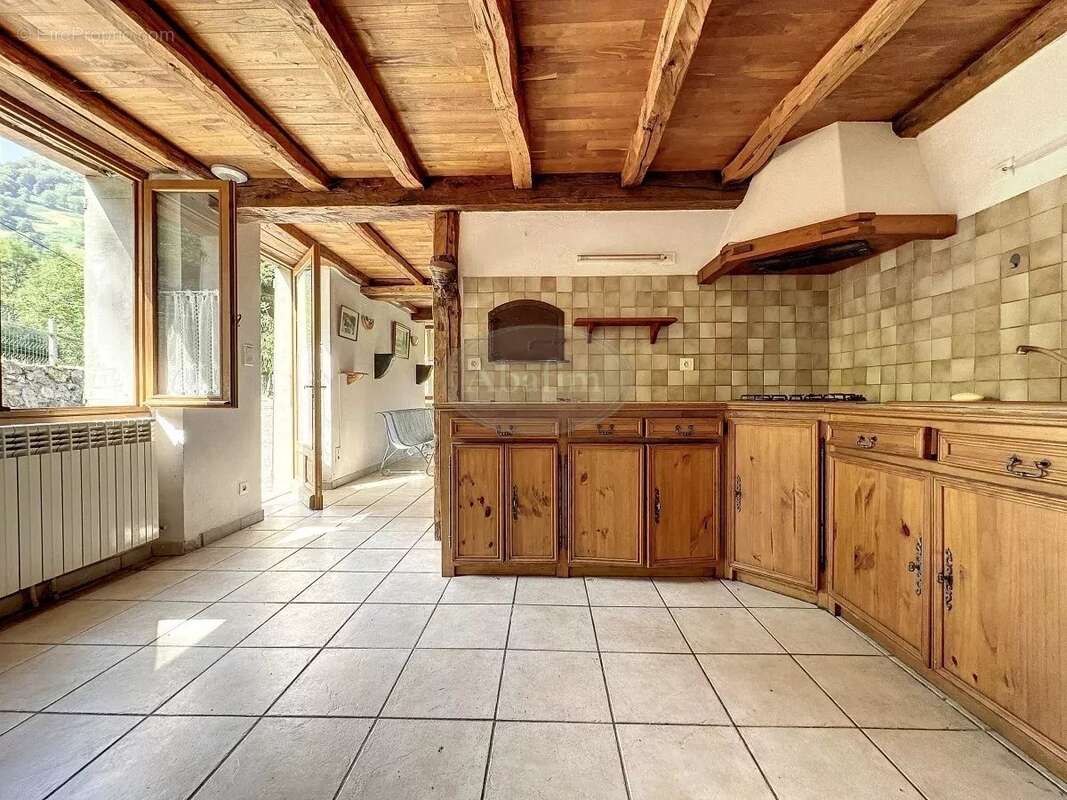 Maison à SARRANCOLIN