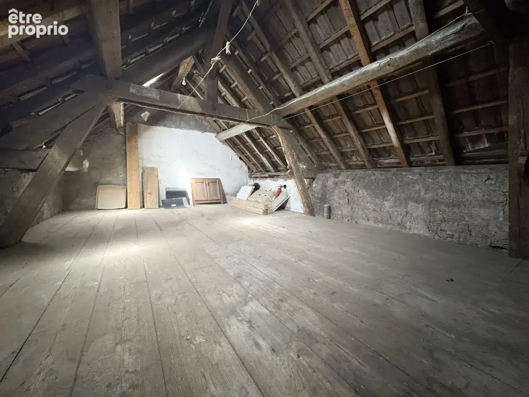 Vente Immeuble comprenant 5 appartements à rénover à MELISEY - photo 27