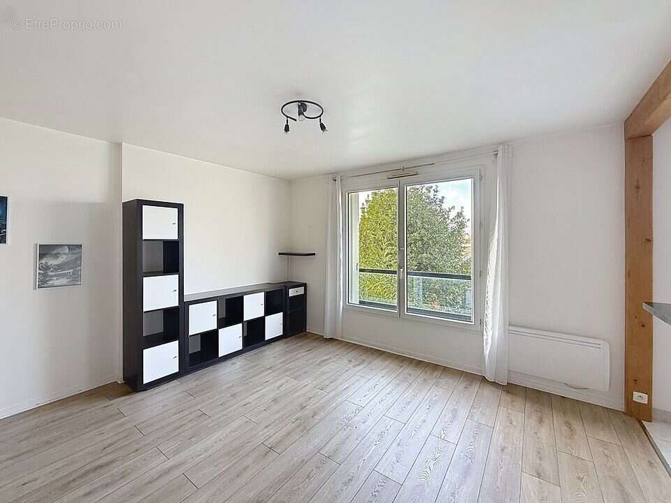 Appartement à LA QUEUE-EN-BRIE