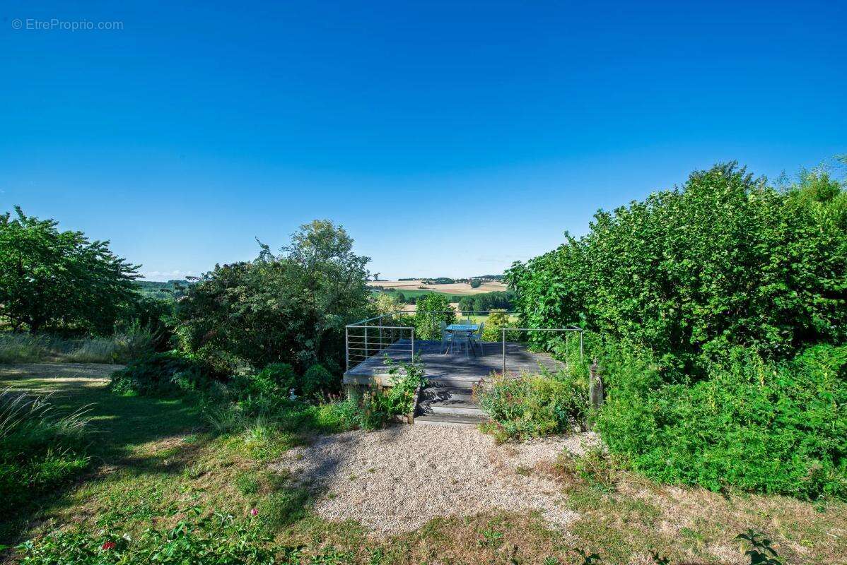 Maison de 4 pièces de 139 m² à Vendières - photo 17