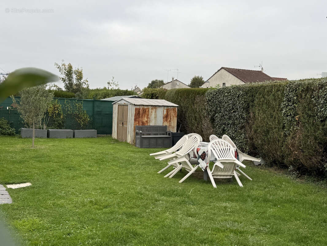 Maison à OZOIR-LA-FERRIERE