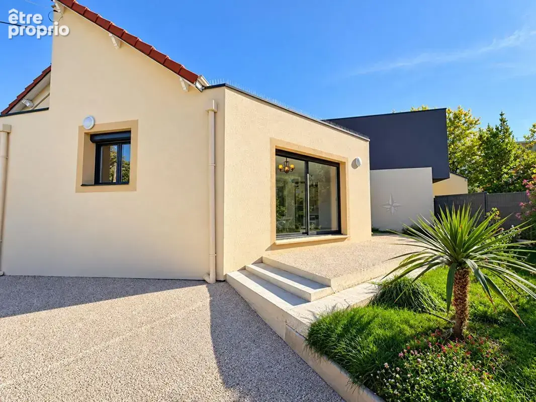Maison à MANTES-LA-VILLE