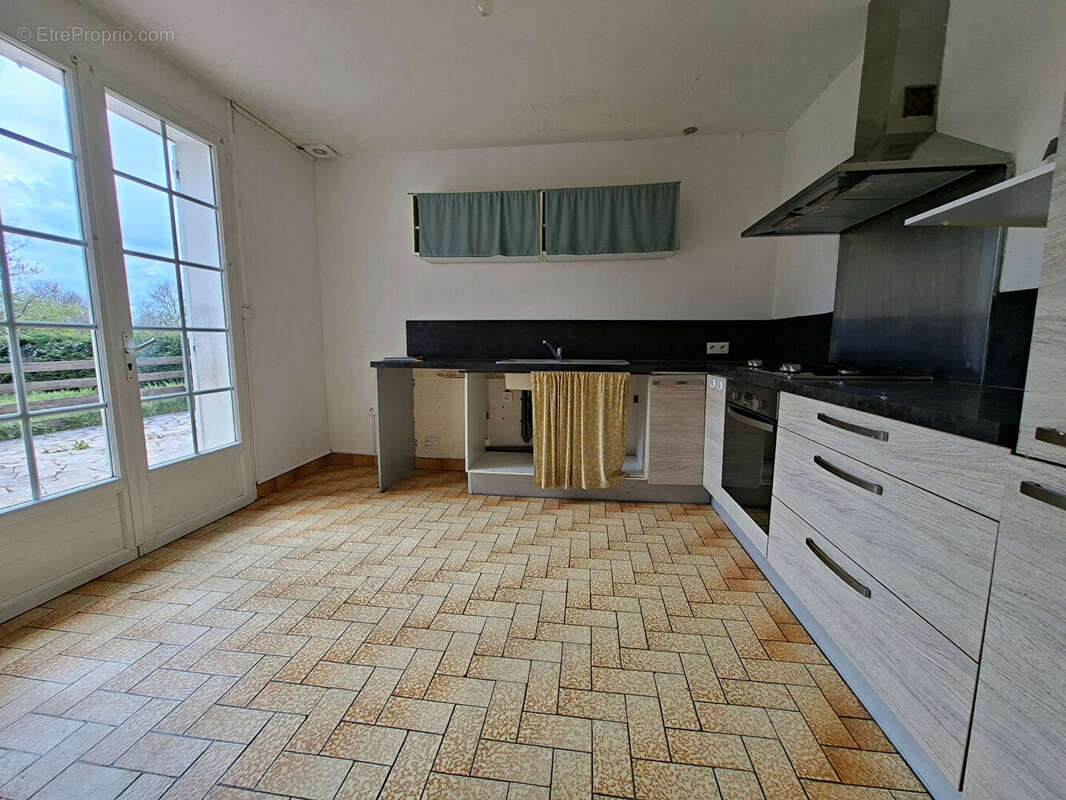 Maison à CHATELLERAULT