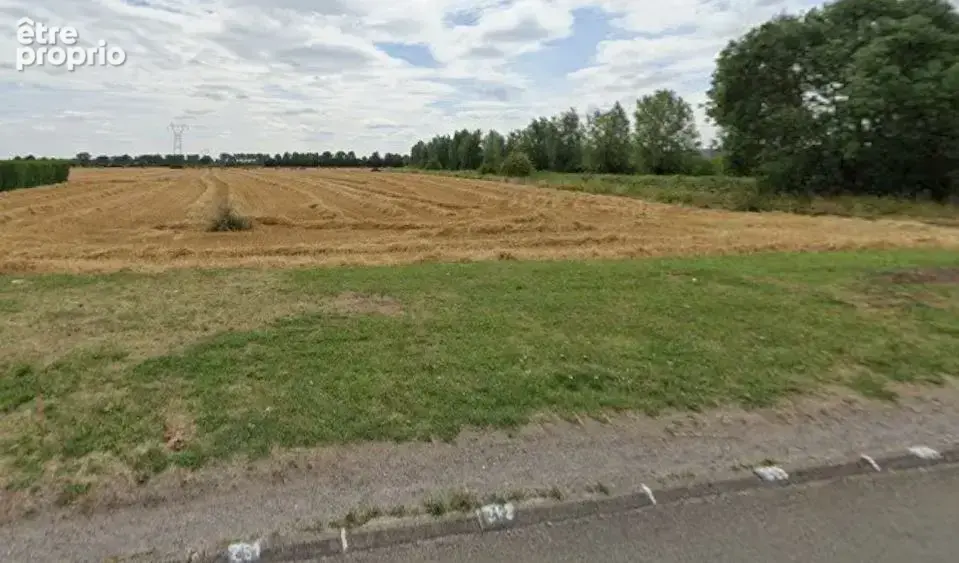 Terrain à HALLENNES-LEZ-HAUBOURDIN
