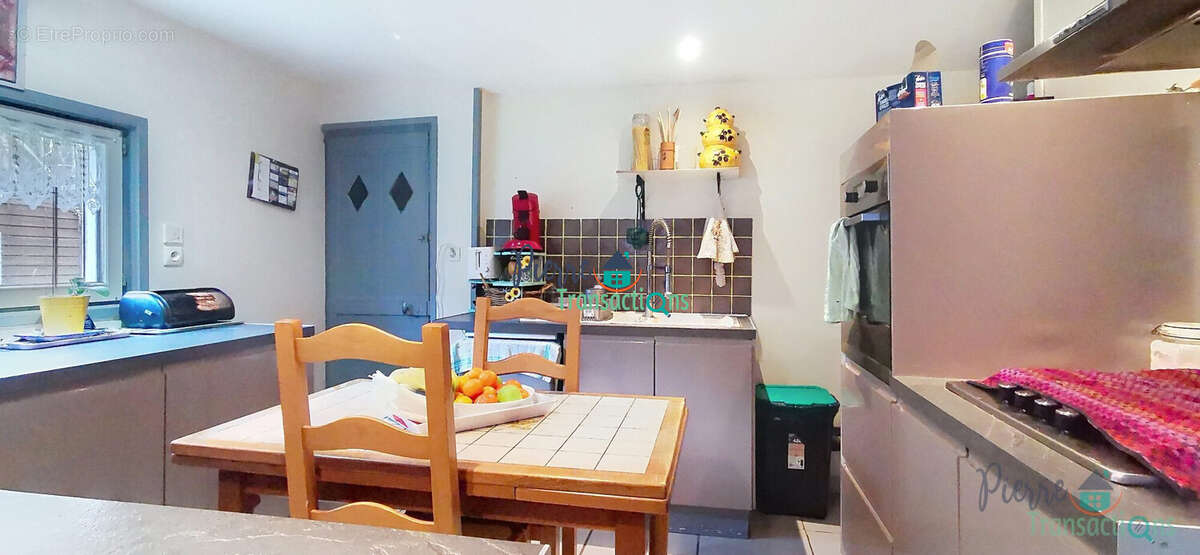 Maison à GRUCHET-LE-VALASSE