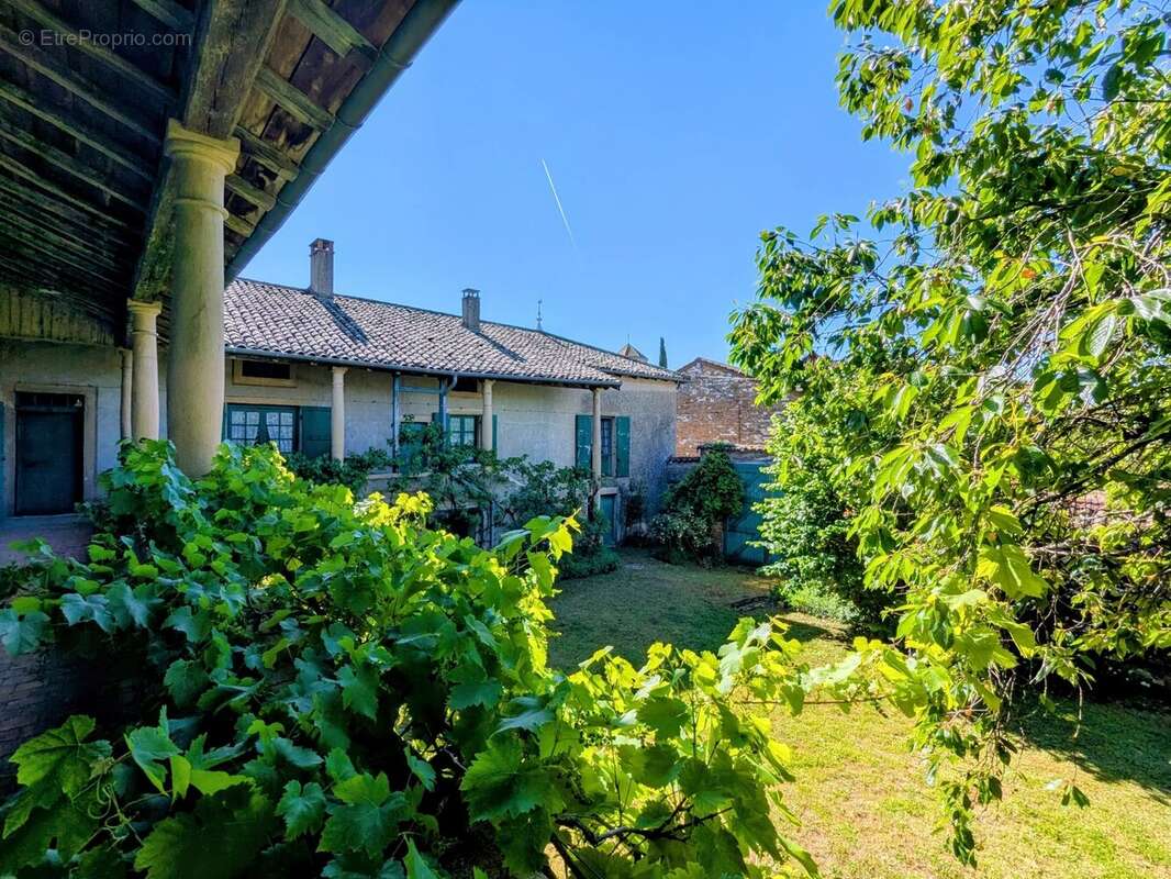 Maison à HURIGNY