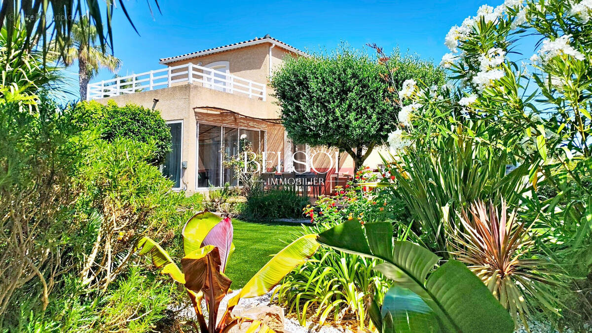 Maison à SAINT-CYPRIEN