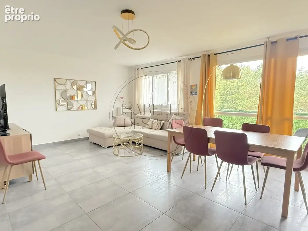 Appartement à CHAMBOURCY
