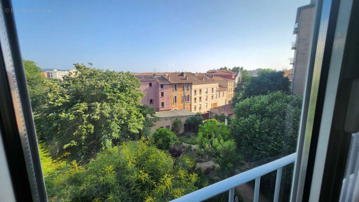 Appartement à AIX-EN-PROVENCE