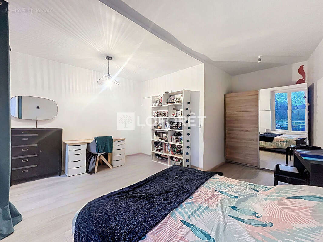 Appartement à BOUGIVAL