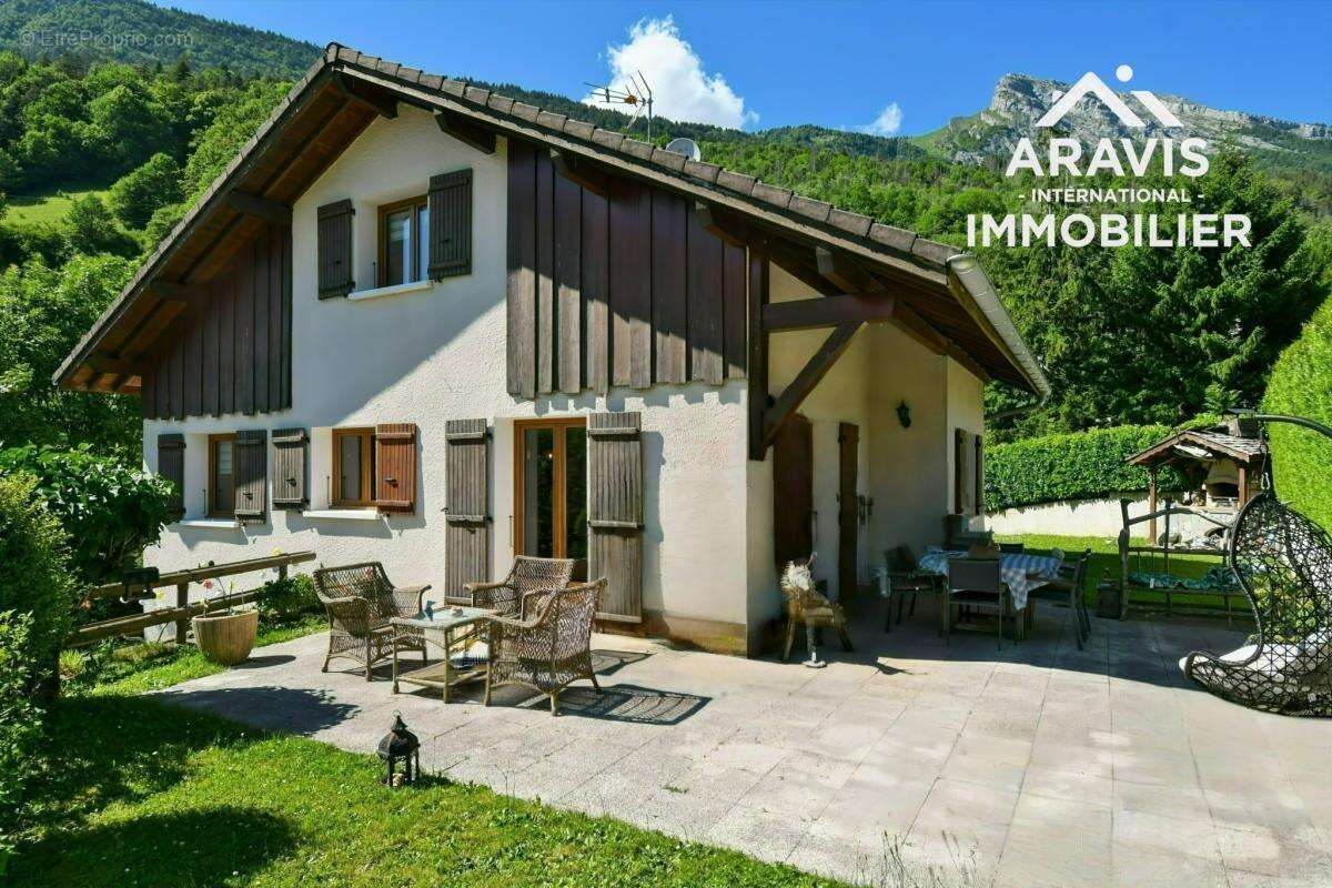 Maison à THONES