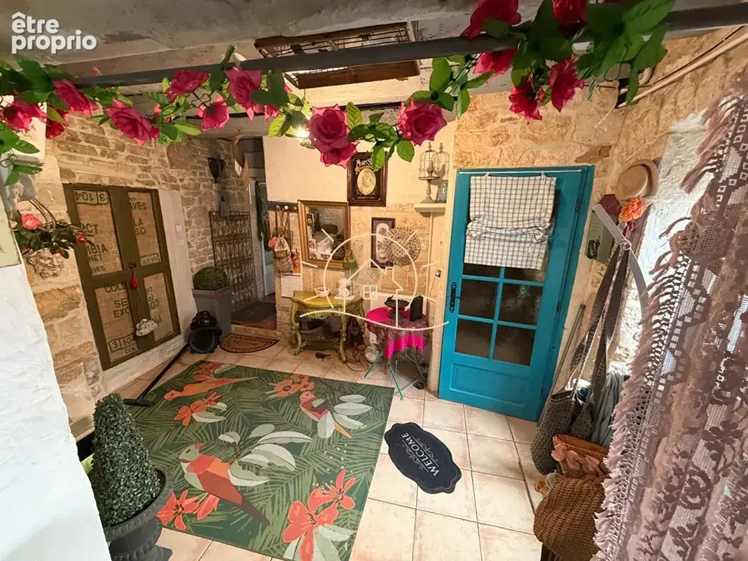 Maison de caractère en pierre au coeur du centre historique de Barjac - photo 11